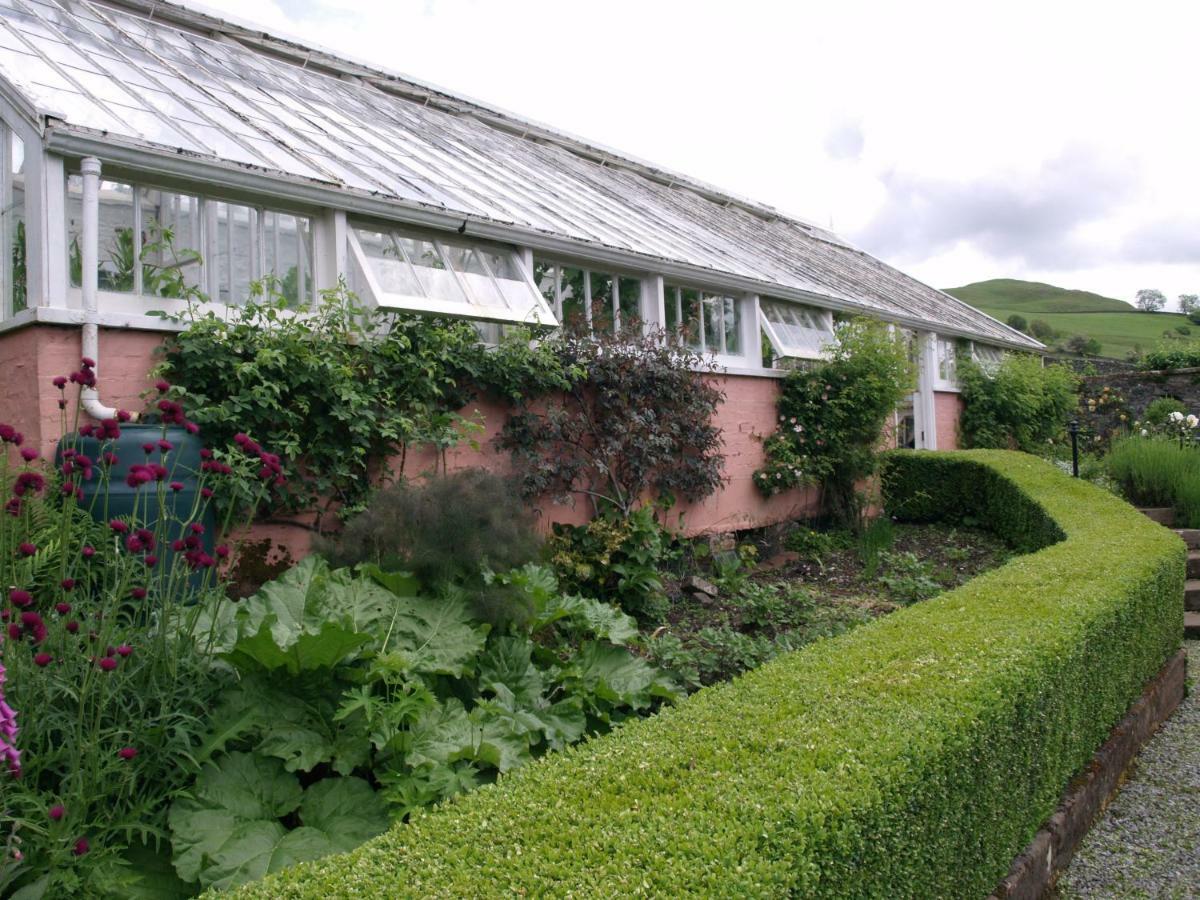 MoniaiveThe Garden Studio公寓 外观 照片